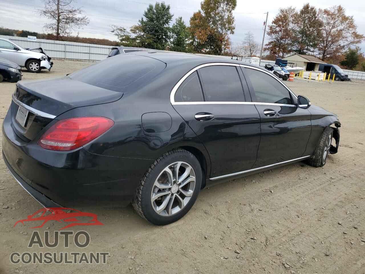 MERCEDES-BENZ C-CLASS 2015 - 55SWF4KB2FU005482