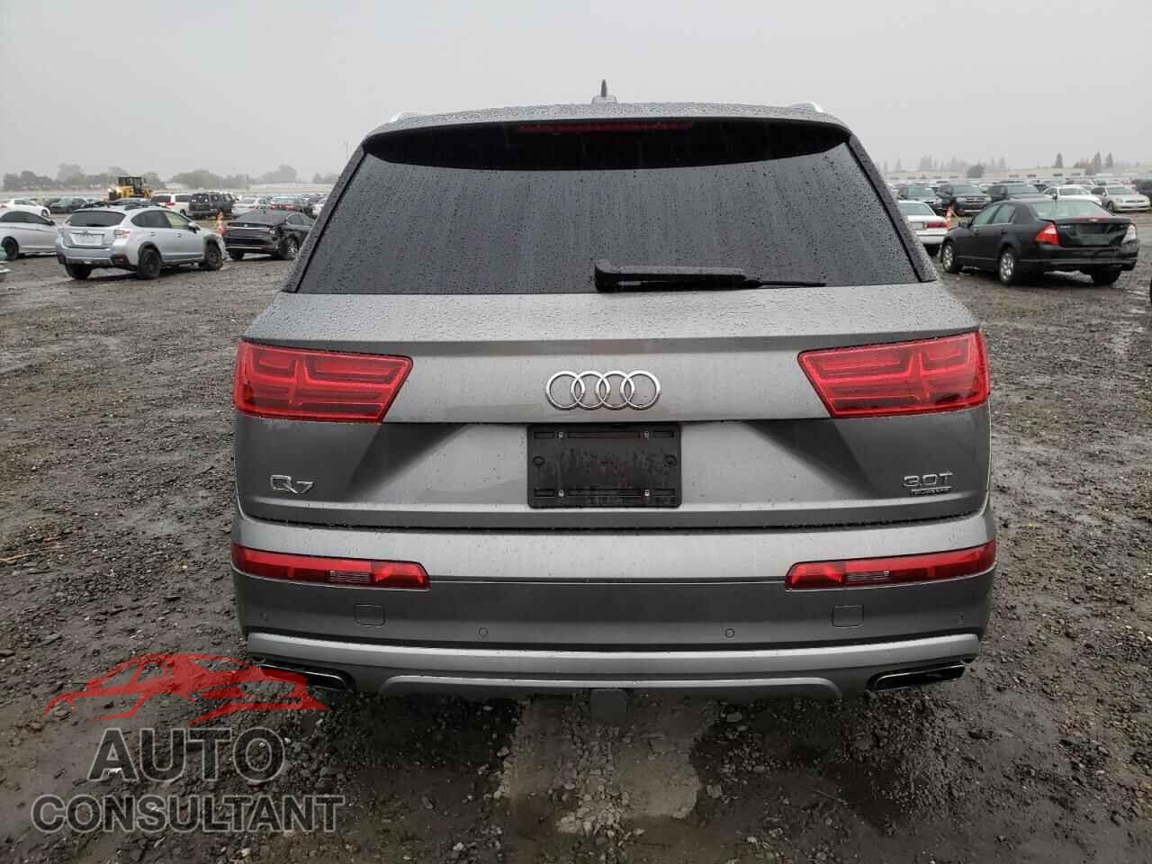AUDI Q7 2018 - WA1LABF73JD002680