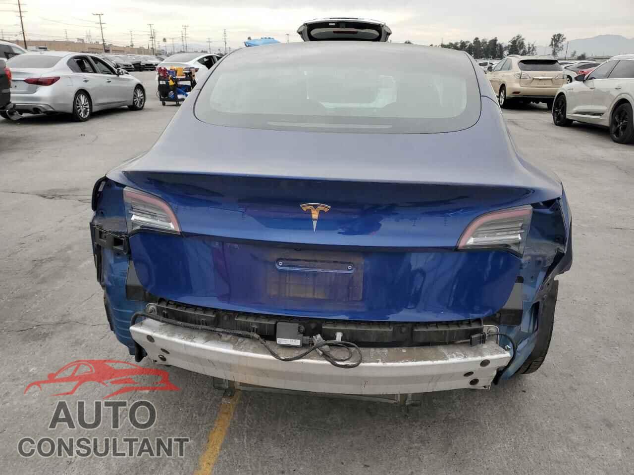 TESLA MODEL 3 2019 - 5YJ3E1EA3KF476155