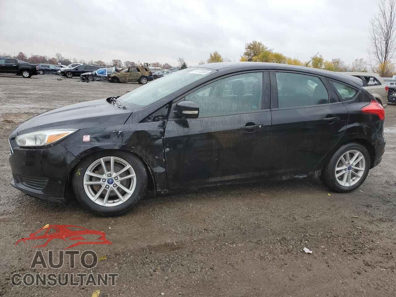 FORD FOCUS 2017 - 1FADP3K22HL280453