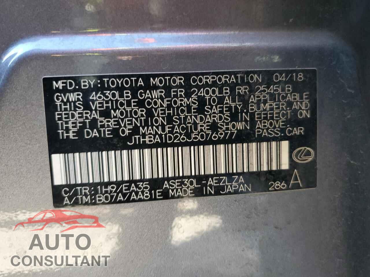 LEXUS IS 2018 - JTHBA1D26J5076977