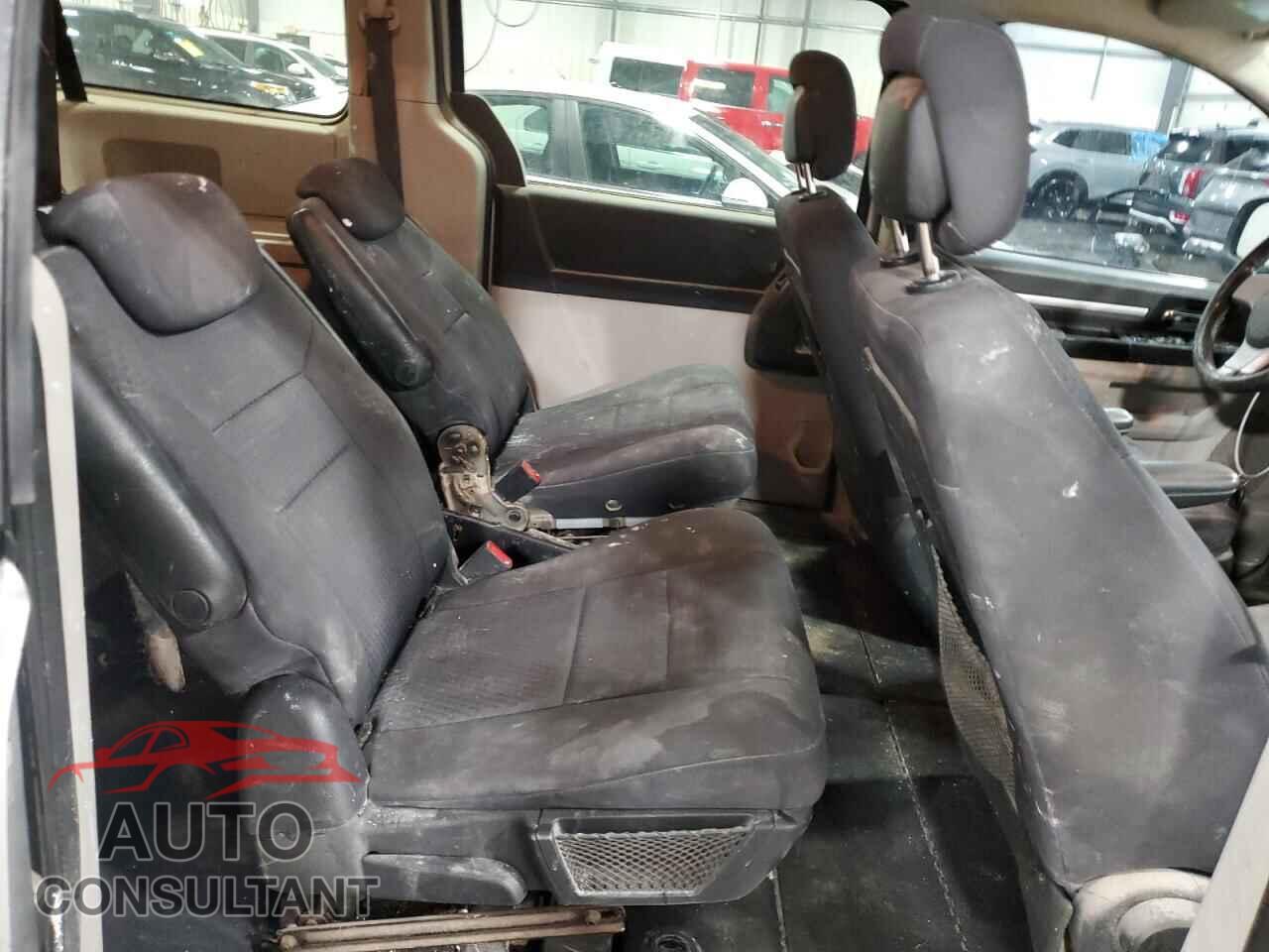 DODGE CARAVAN 2010 - 2D4RN4DE3AR302981
