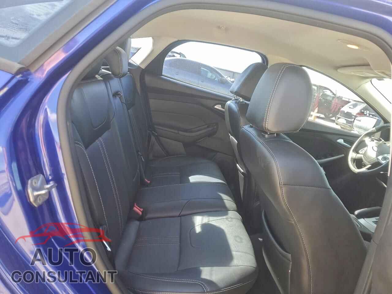 FORD FOCUS 2014 - 1FADP3F20EL281221