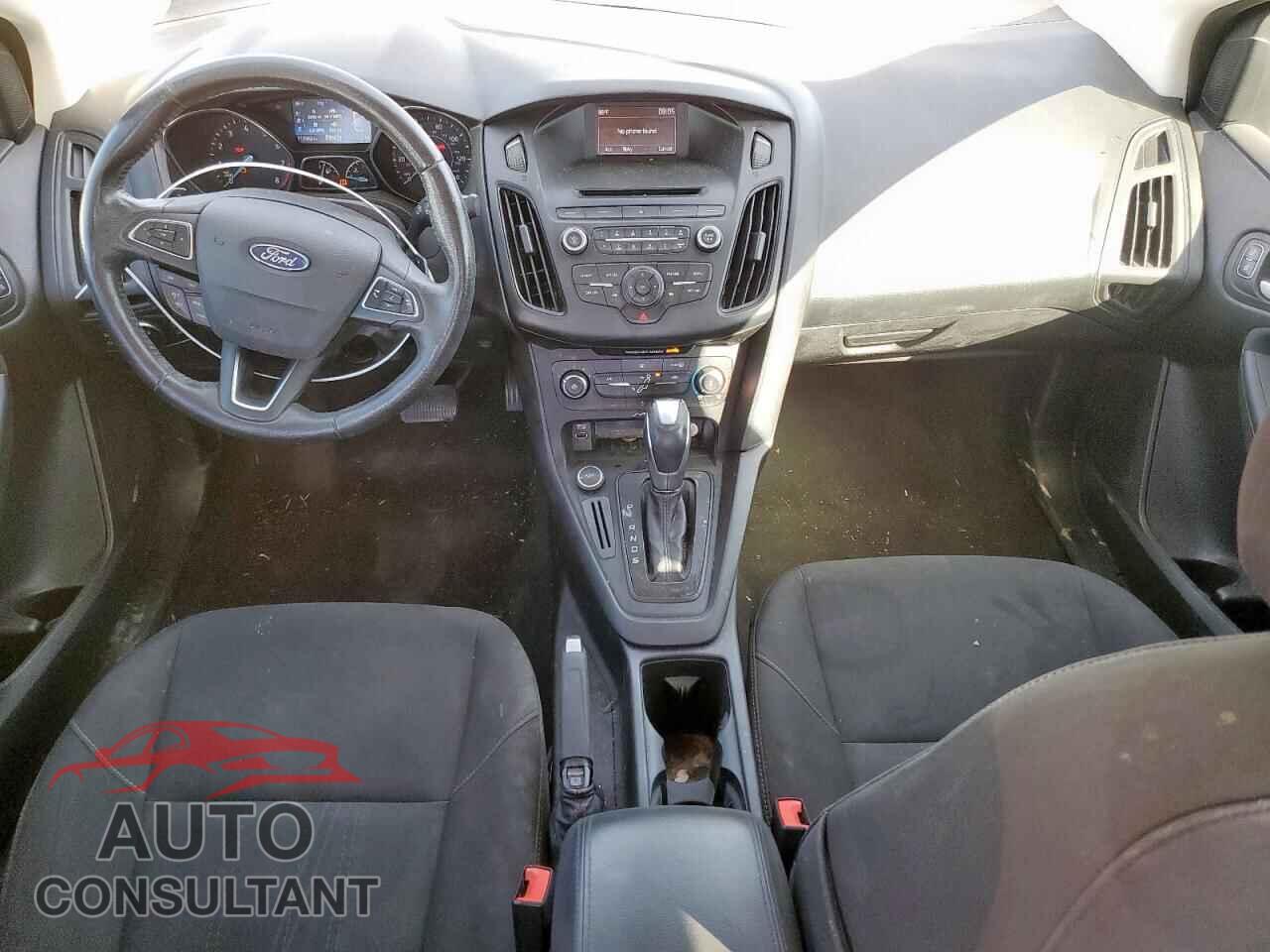 FORD FOCUS 2015 - 1FADP3F22FL248190