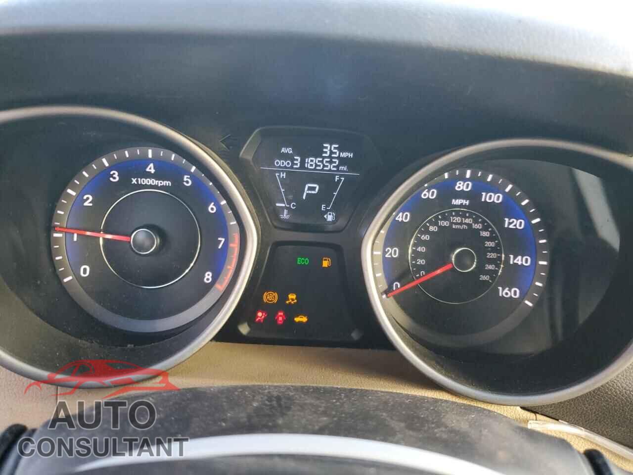 HYUNDAI ELANTRA 2012 - KMHDH4AE3CU424471