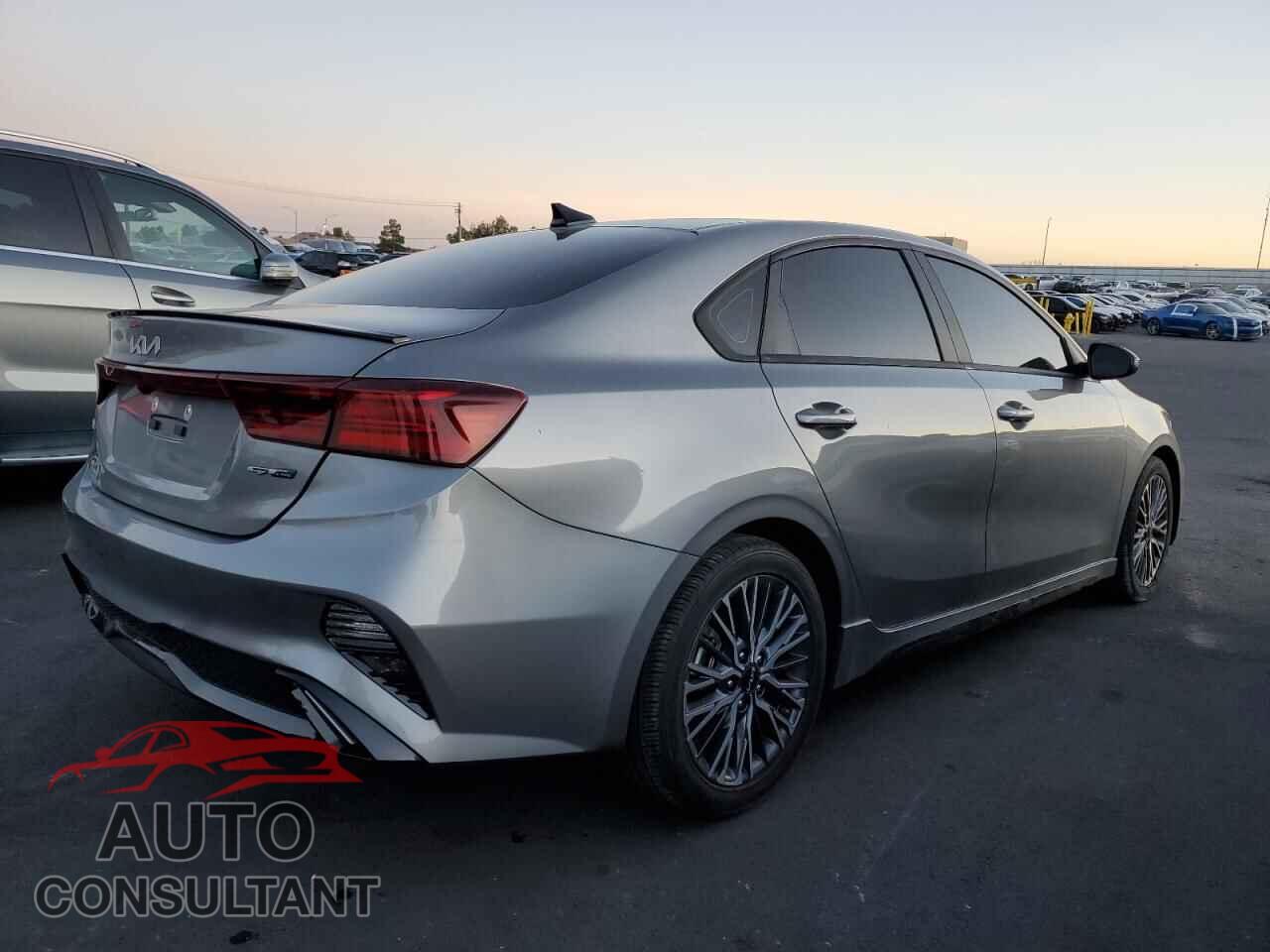 KIA FORTE 2023 - 3KPF54AD3PE597084