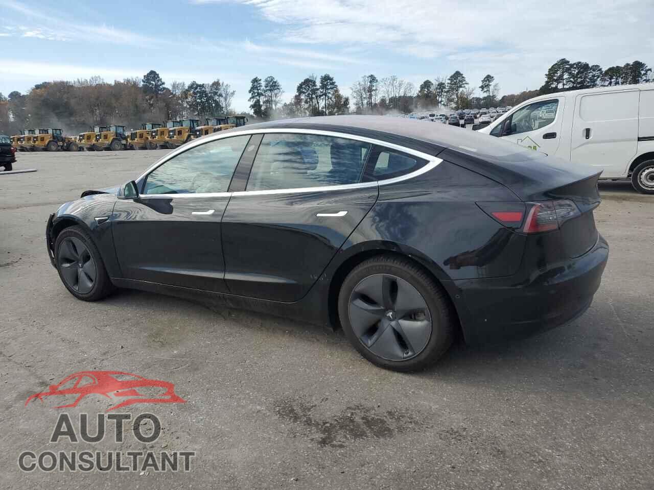 TESLA MODEL 3 2018 - 5YJ3E1EA5JF045878