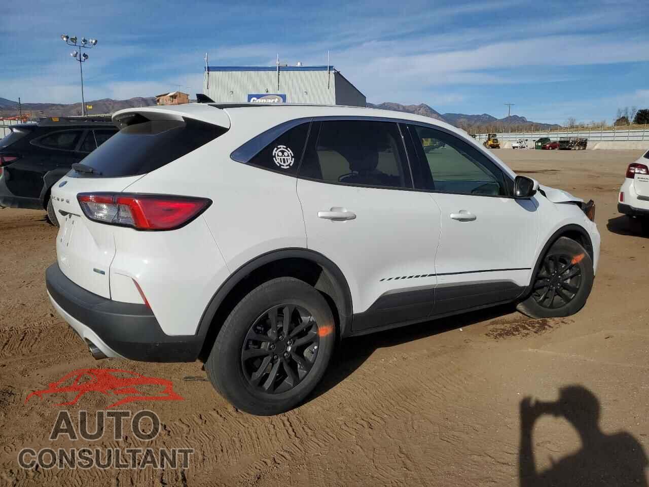 FORD ESCAPE 2020 - 1FMCU9G64LUA10877