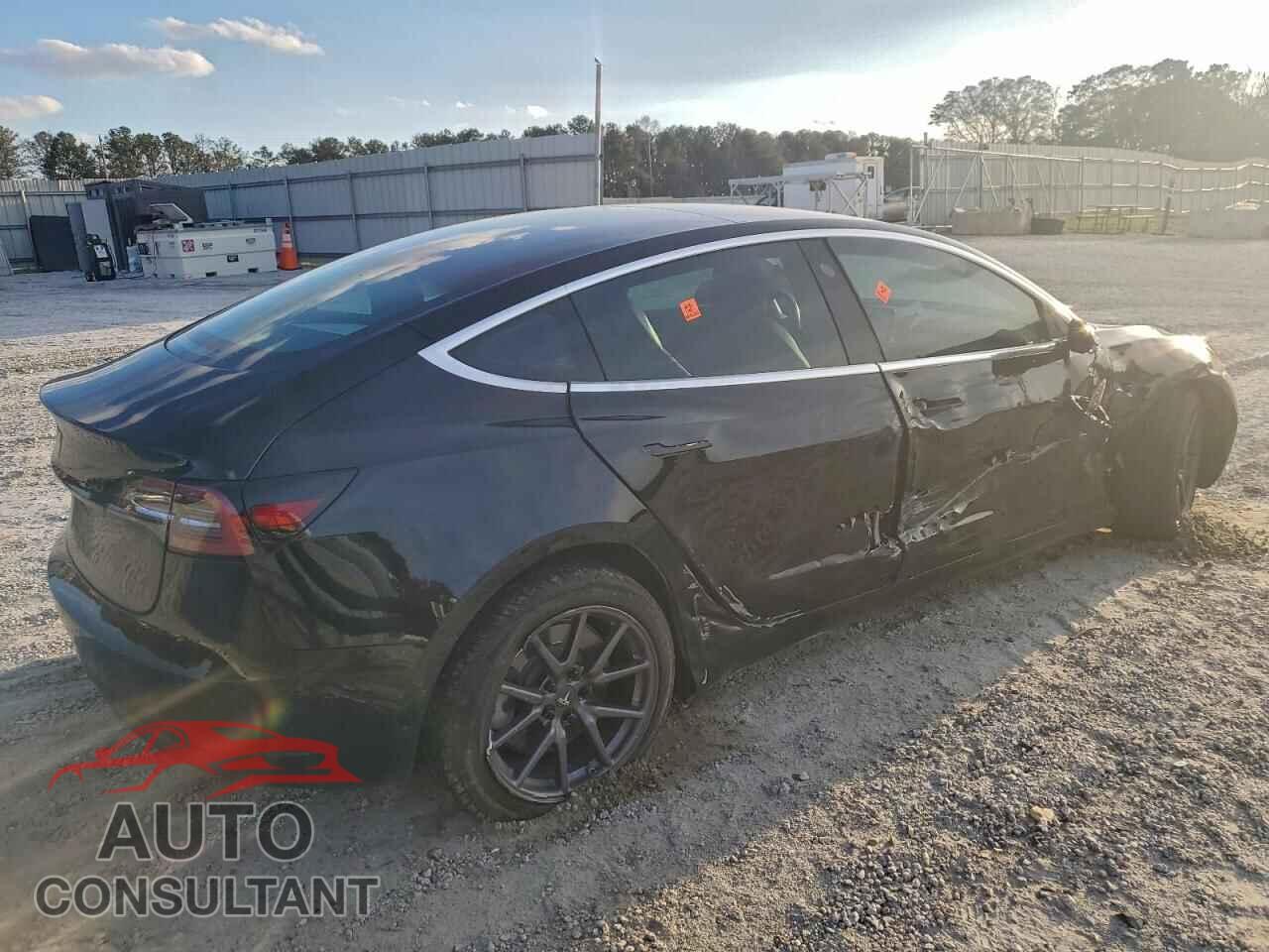 TESLA MODEL 3 2018 - 5YJ3E1EA2JF109021