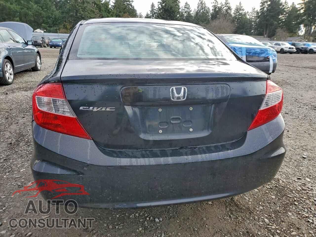 HONDA CIVIC 2012 - 2HGFB2F95CH524932