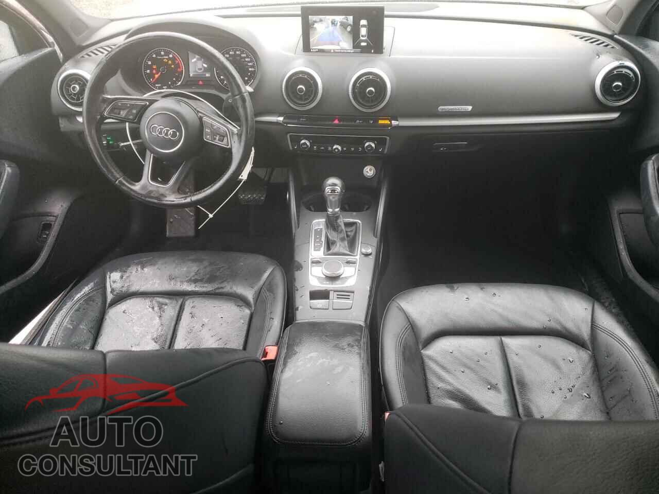 AUDI A3 2017 - WAUB8GFF2H1020520
