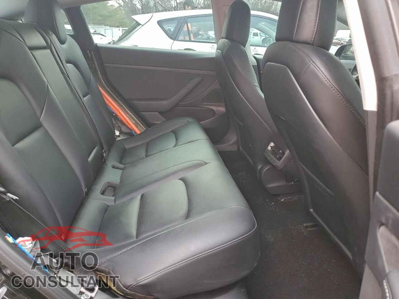 TESLA MODEL 3 2021 - 5YJ3E1EA8MF922965