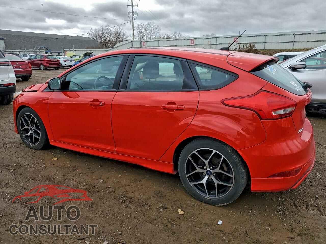 FORD FOCUS 2016 - 1FADP3K21GL288722