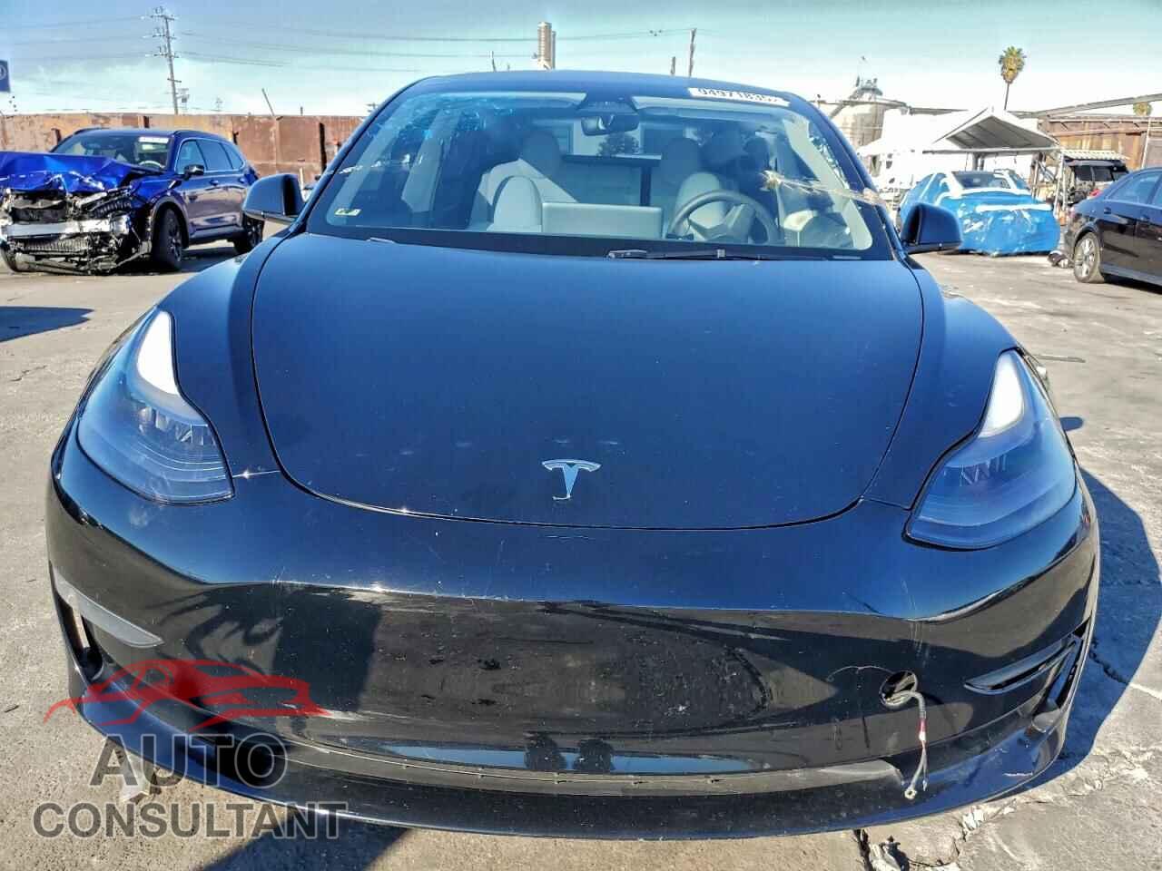 TESLA MODEL 3 2023 - 5YJ3E1EA5PF569069