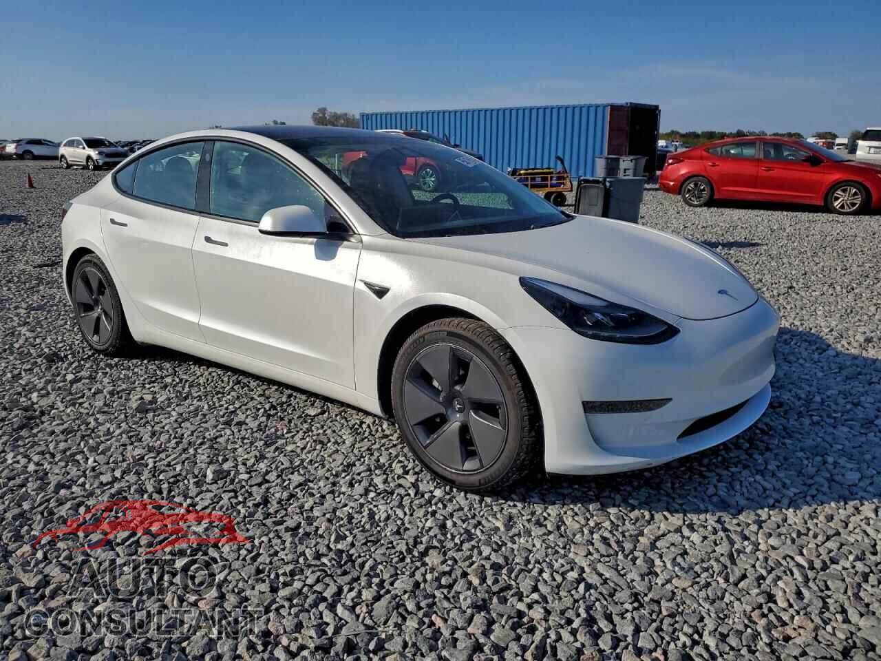 TESLA MODEL 3 2021 - 5YJ3E1EA3MF976206