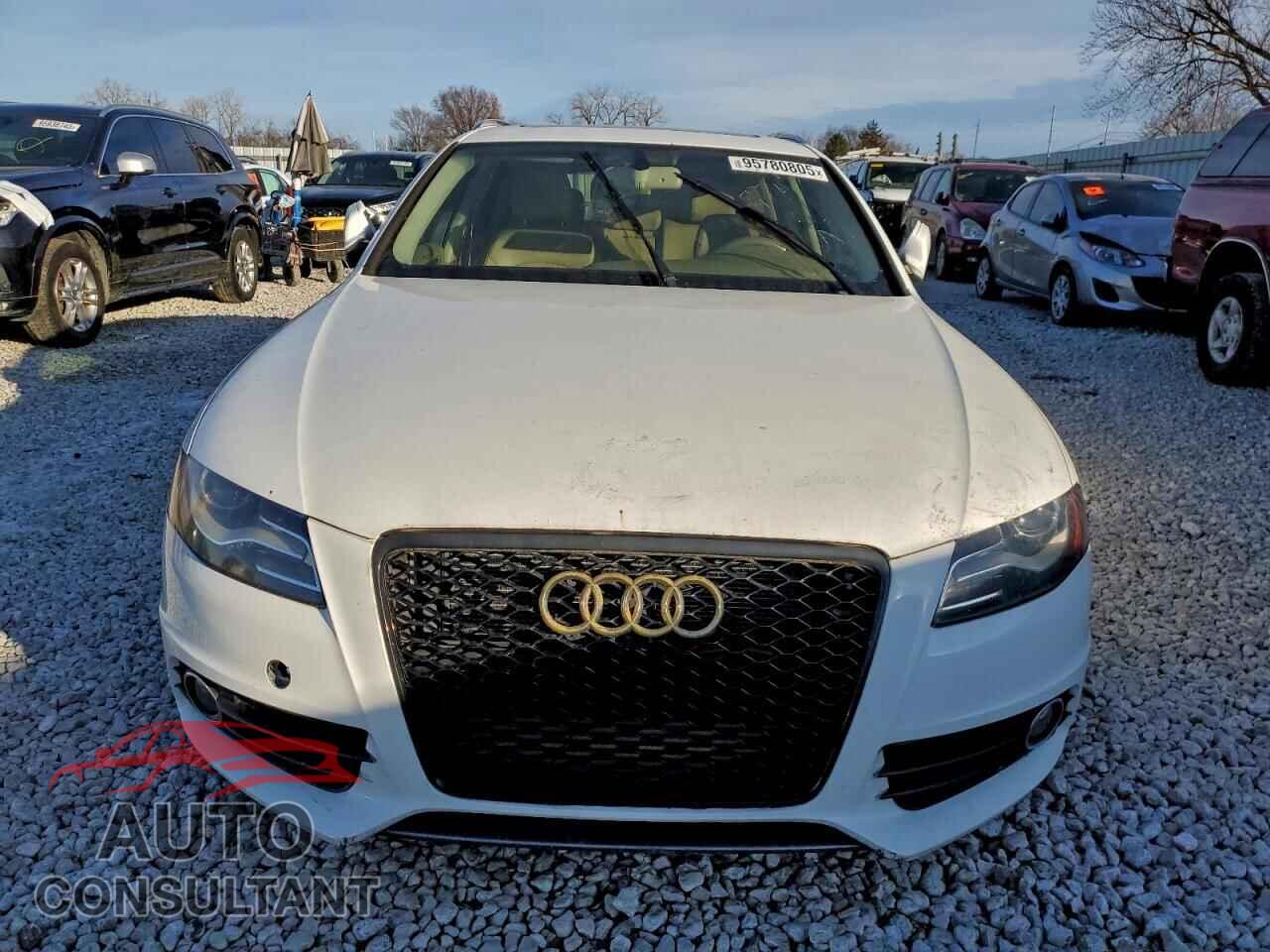 AUDI A4 2012 - WAUWFAFL3CA112416