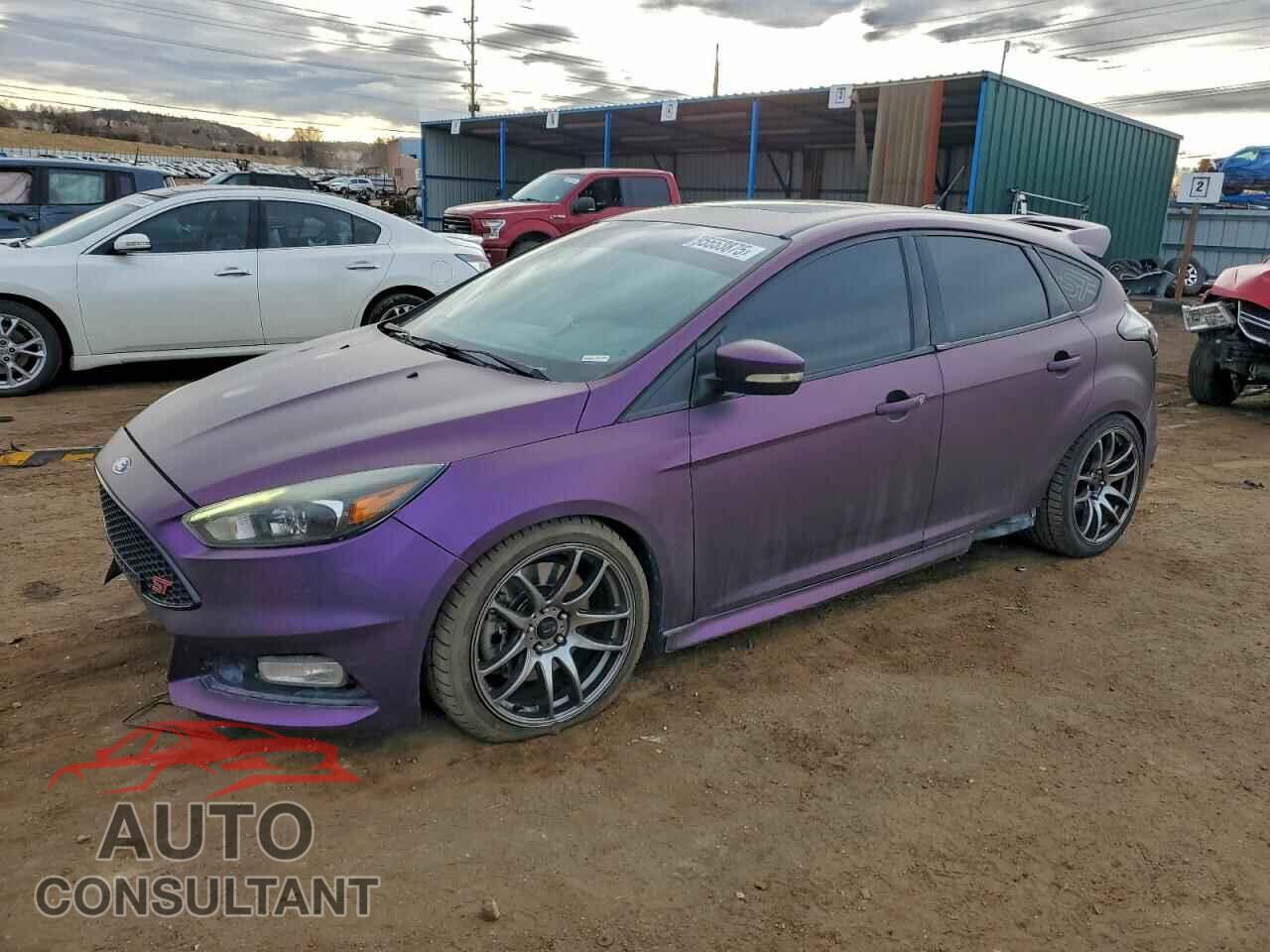 FORD FOCUS 2017 - 1FADP3L98HL340859