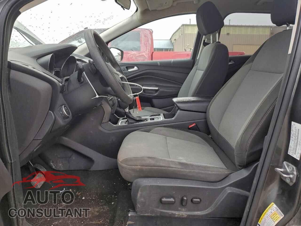 FORD ESCAPE 2017 - 1FMCU0GD8HUD82014