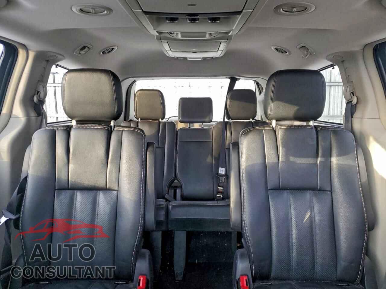 DODGE CARAVAN 2015 - 2C4RDGDG8FR713092