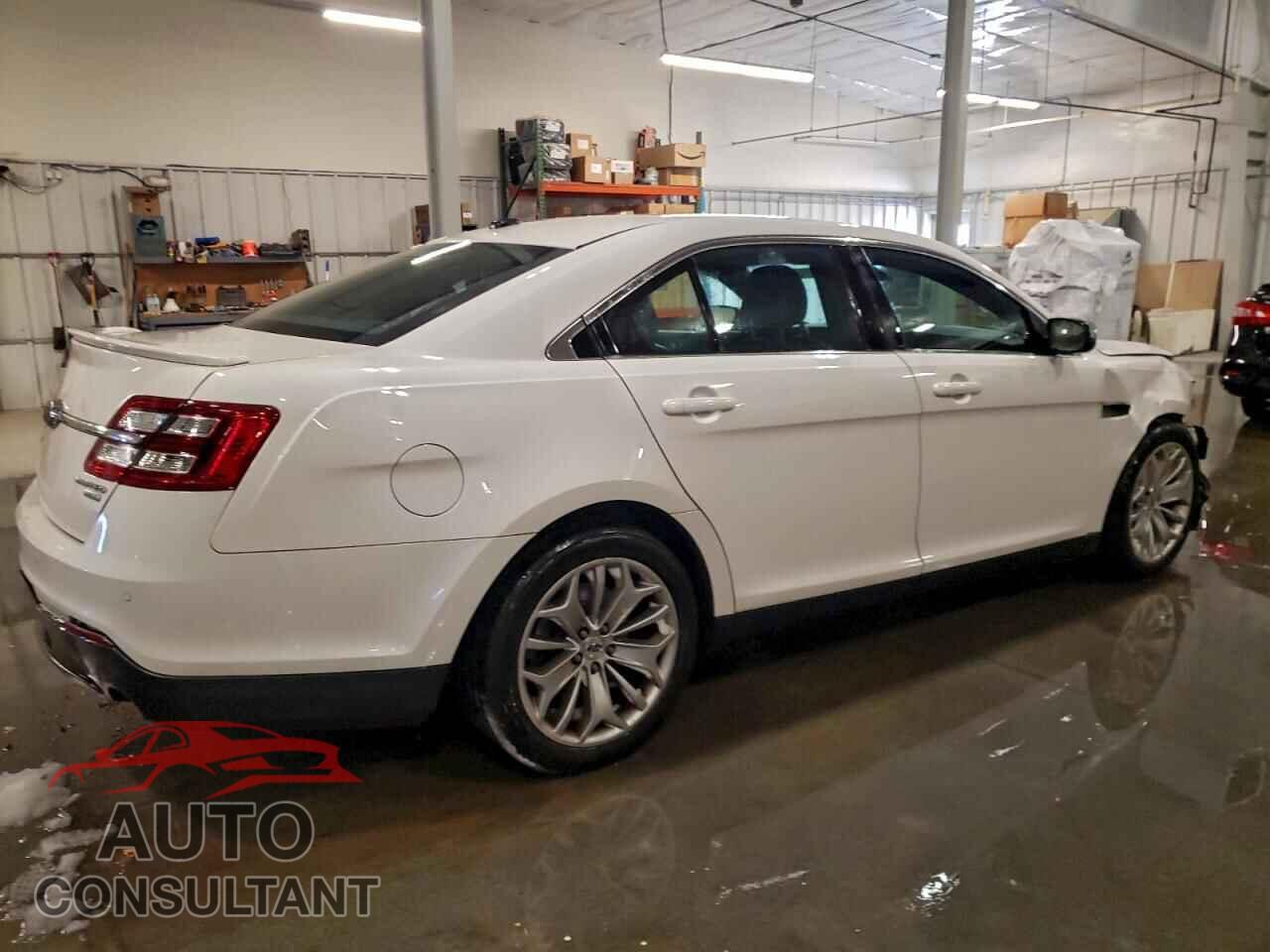 FORD TAURUS 2015 - 1FAHP2F93FG188633