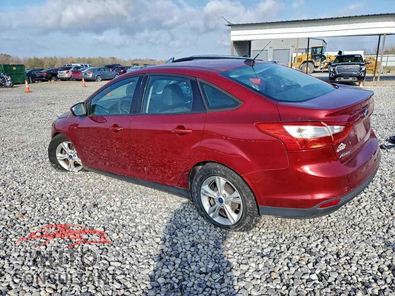 FORD FOCUS 2014 - 1FADP3F2XEL425440