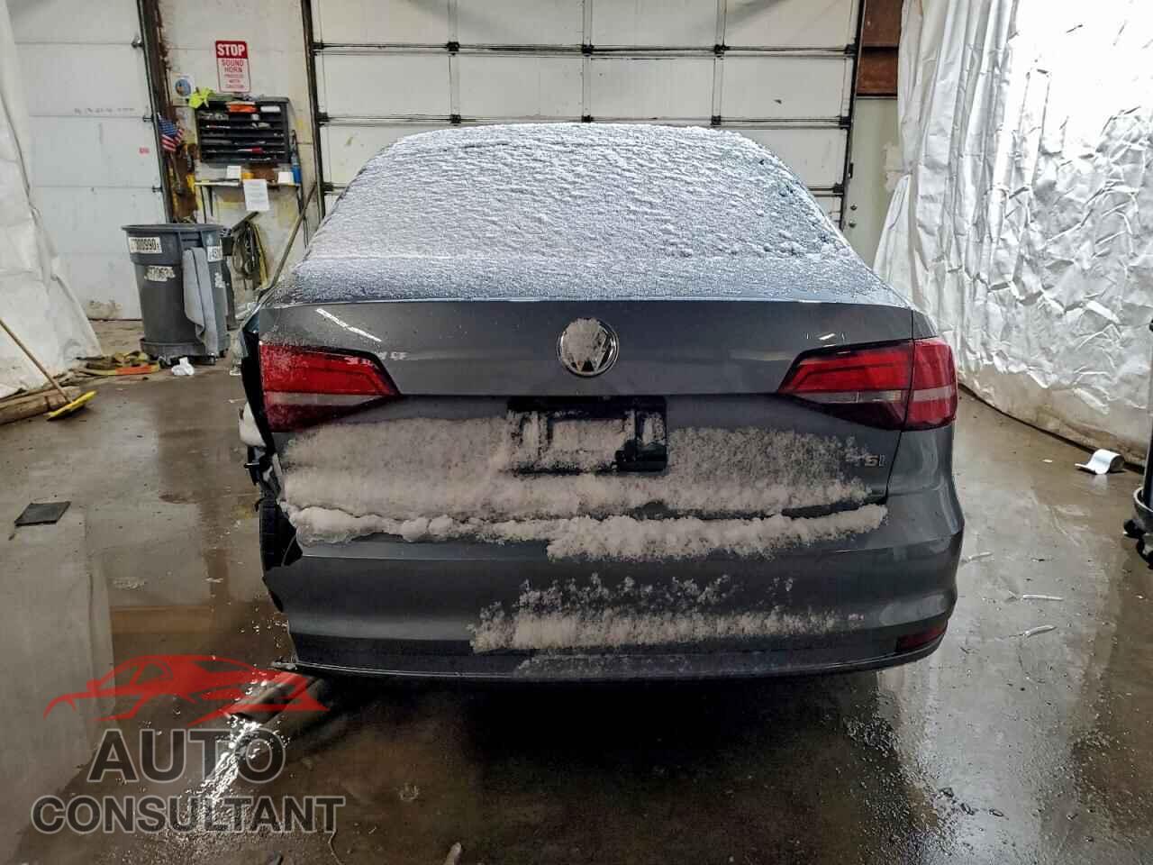 VOLKSWAGEN JETTA 2017 - 3VW2B7AJ4HM362518