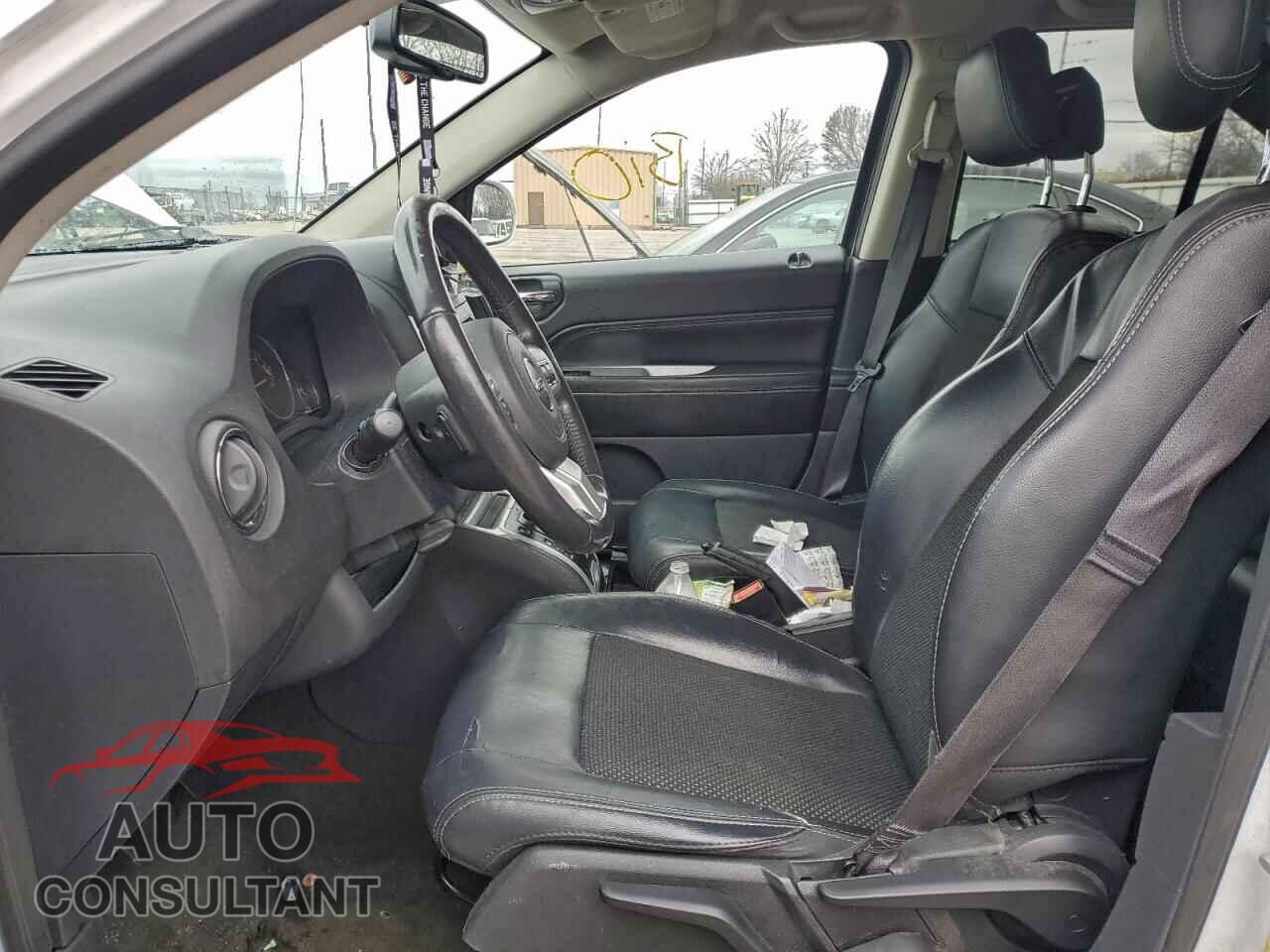 JEEP COMPASS 2016 - 1C4NJCEA5GD732360