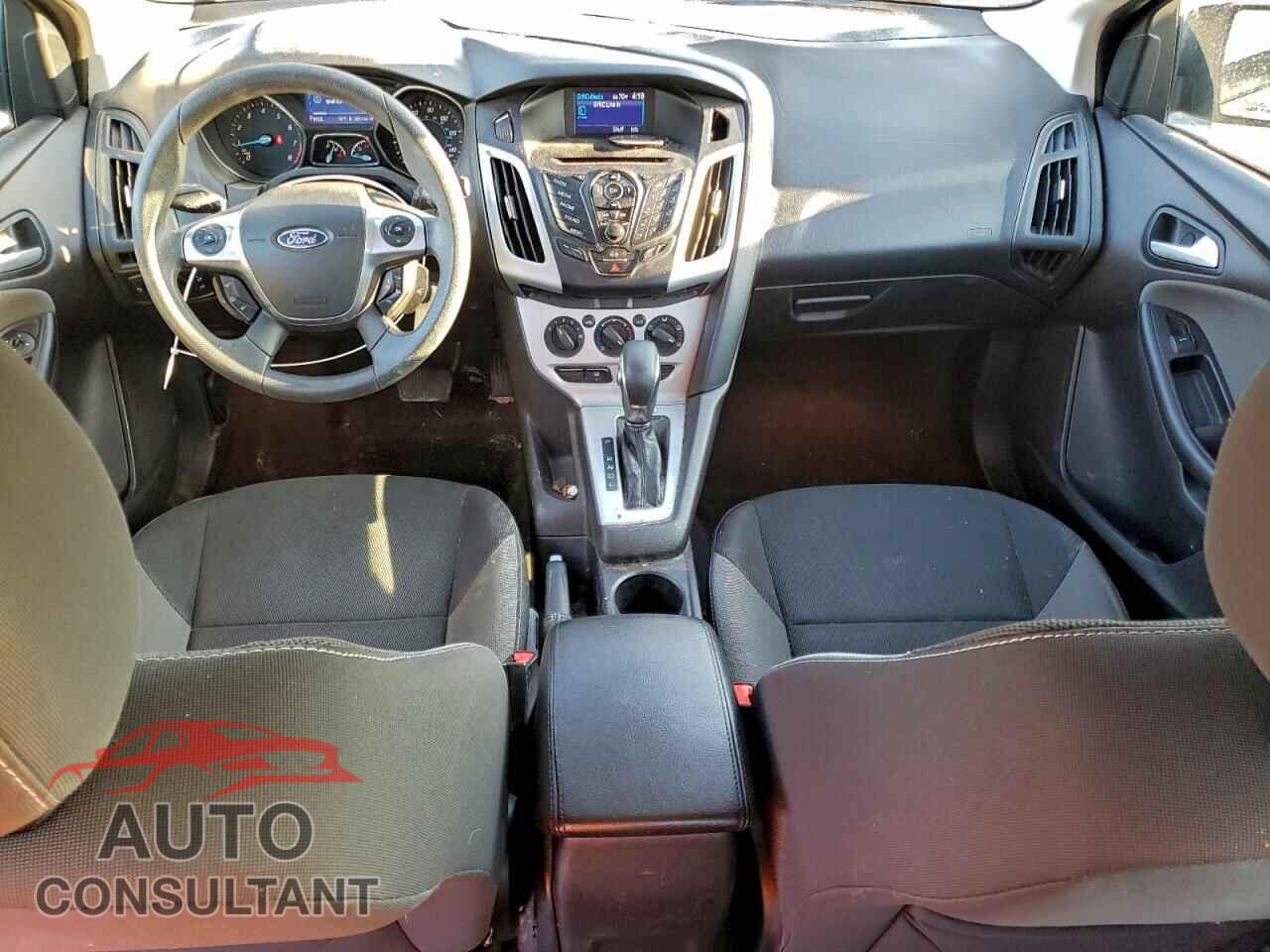 FORD FOCUS 2013 - 1FADP3F22DL371906