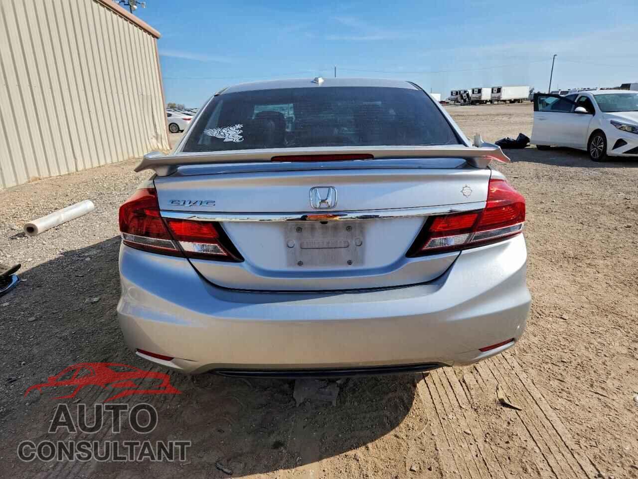HONDA CIVIC 2013 - 19XFB2F94DE052606