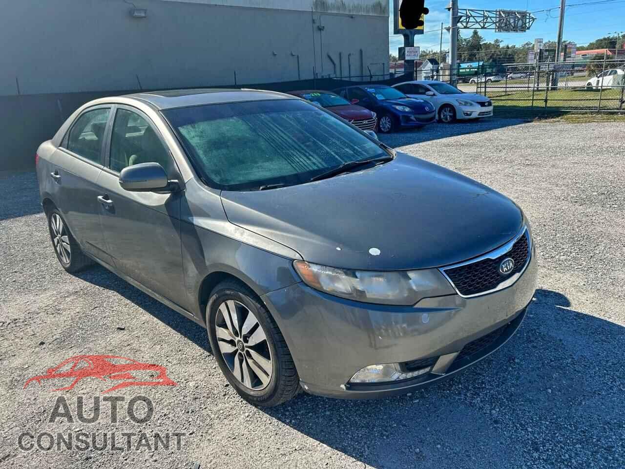KIA FORTE 2013 - KNAFU4A22D5655692
