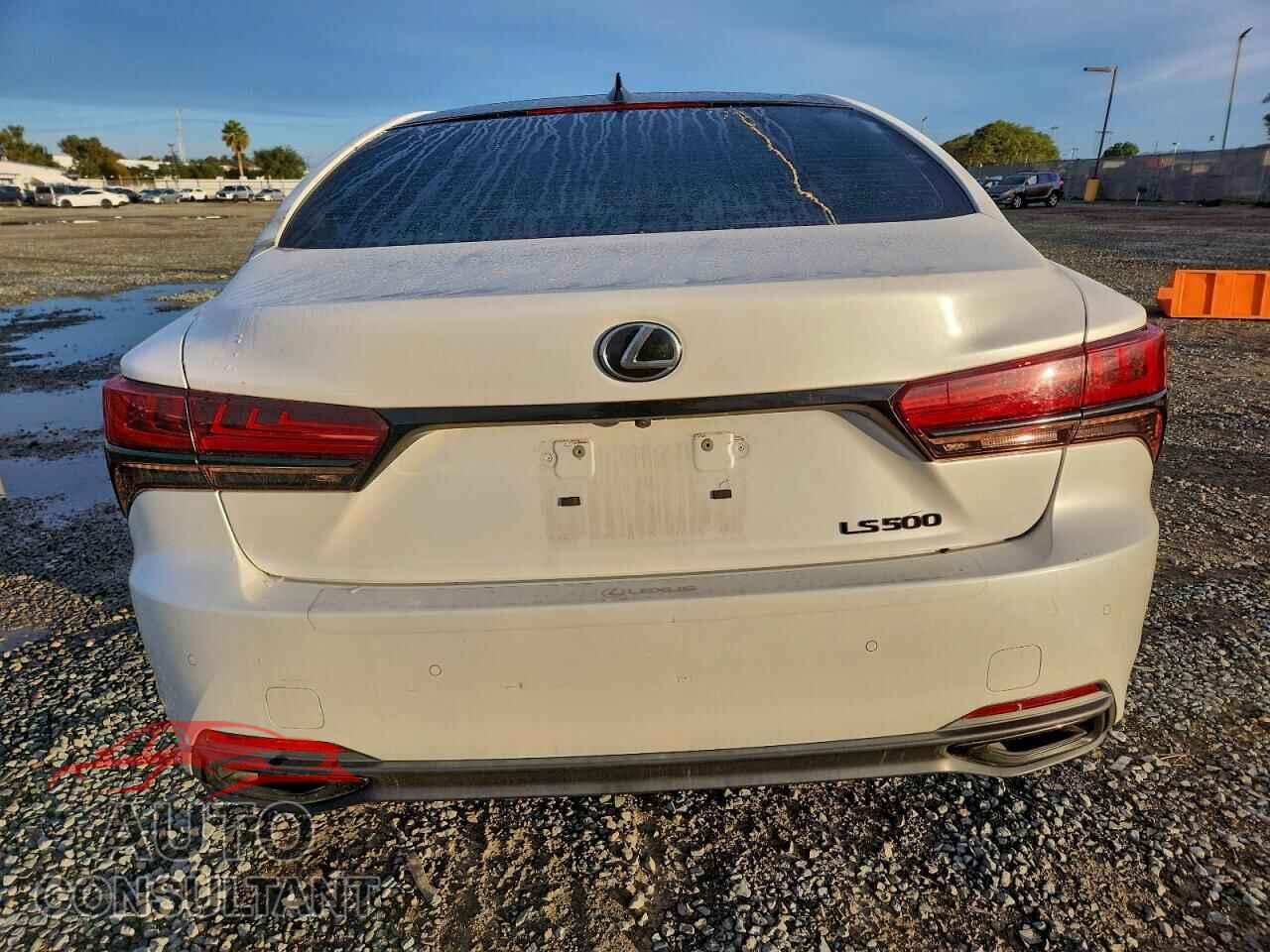 LEXUS LS500 2020 - JTHD51FF4L5010444