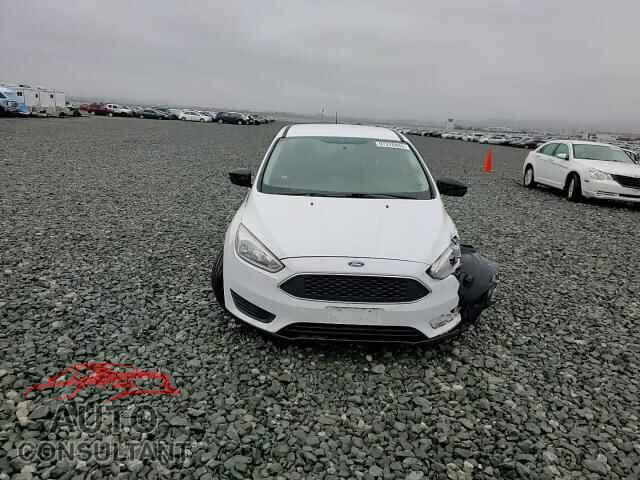FORD FOCUS 2016 - 1FADP3F23GL363320