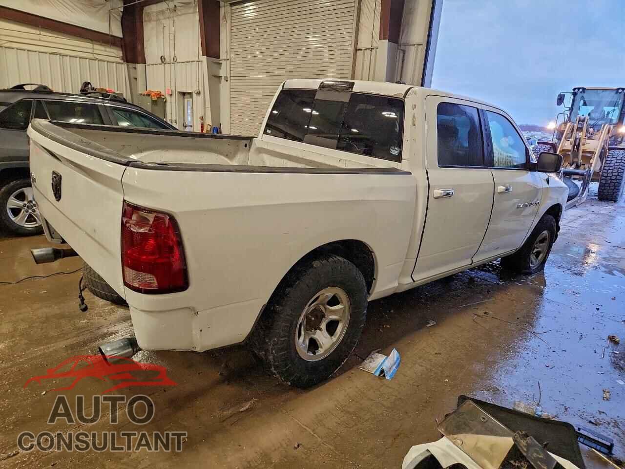 DODGE RAM 1500 2012 - 1C6RD6LT9CS113868