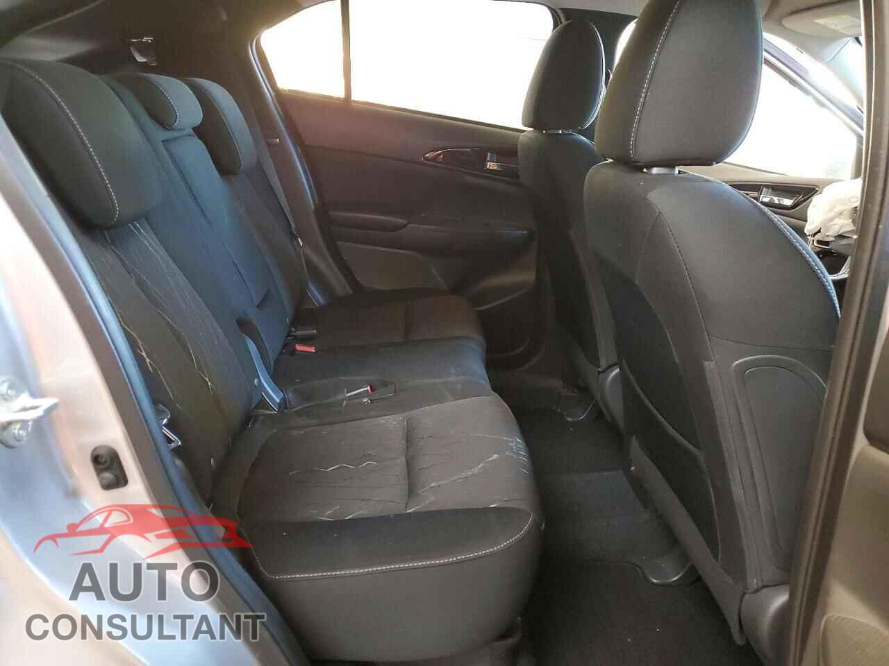 MITSUBISHI ECLIPSE 2018 - JA4AT4AA9JZ611629