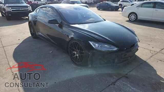 TESLA MODEL S 2015 - 5YJSA1E25FF106797