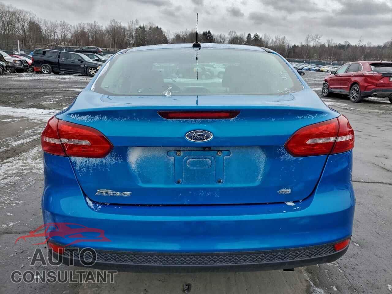 FORD FOCUS 2016 - 1FADP3F21GL279366