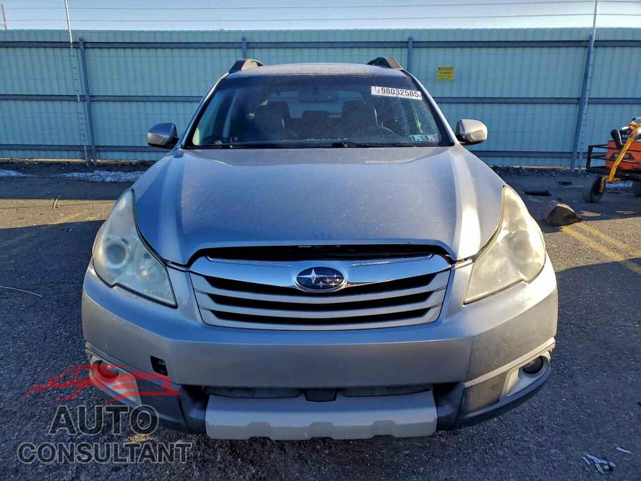 SUBARU OUTBACK 2011 - 4S4BRBKC3B3421130