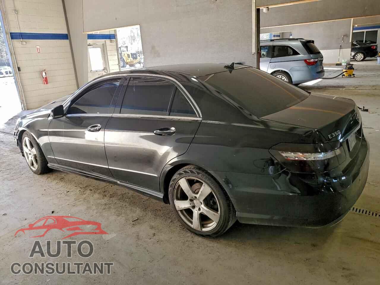 MERCEDES-BENZ E-CLASS 2010 - WDDHF8HB9AA104283