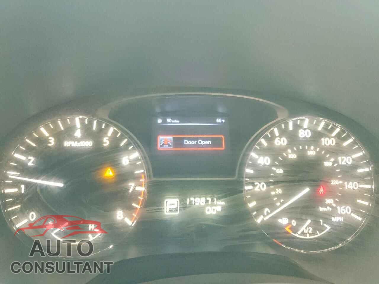 NISSAN PATHFINDER 2014 - 5N1AR2MN3EC731809