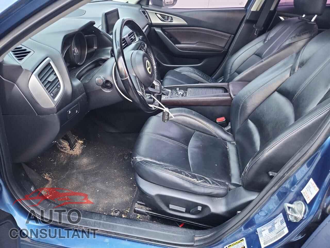 MAZDA 3 2017 - 3MZBN1V78HM112556