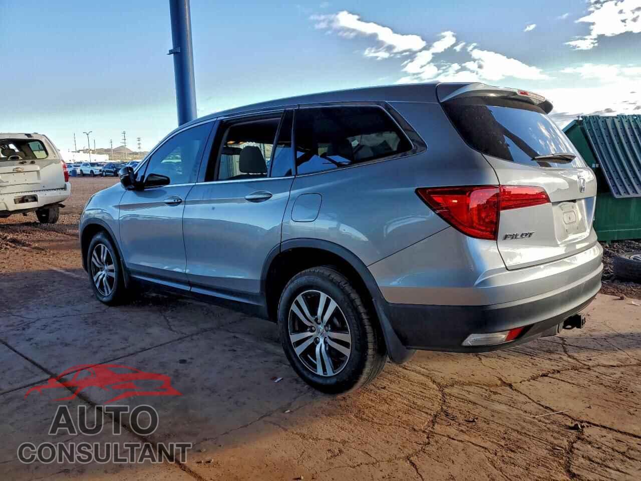 HONDA PILOT 2017 - 5FNYF6H59HB074485