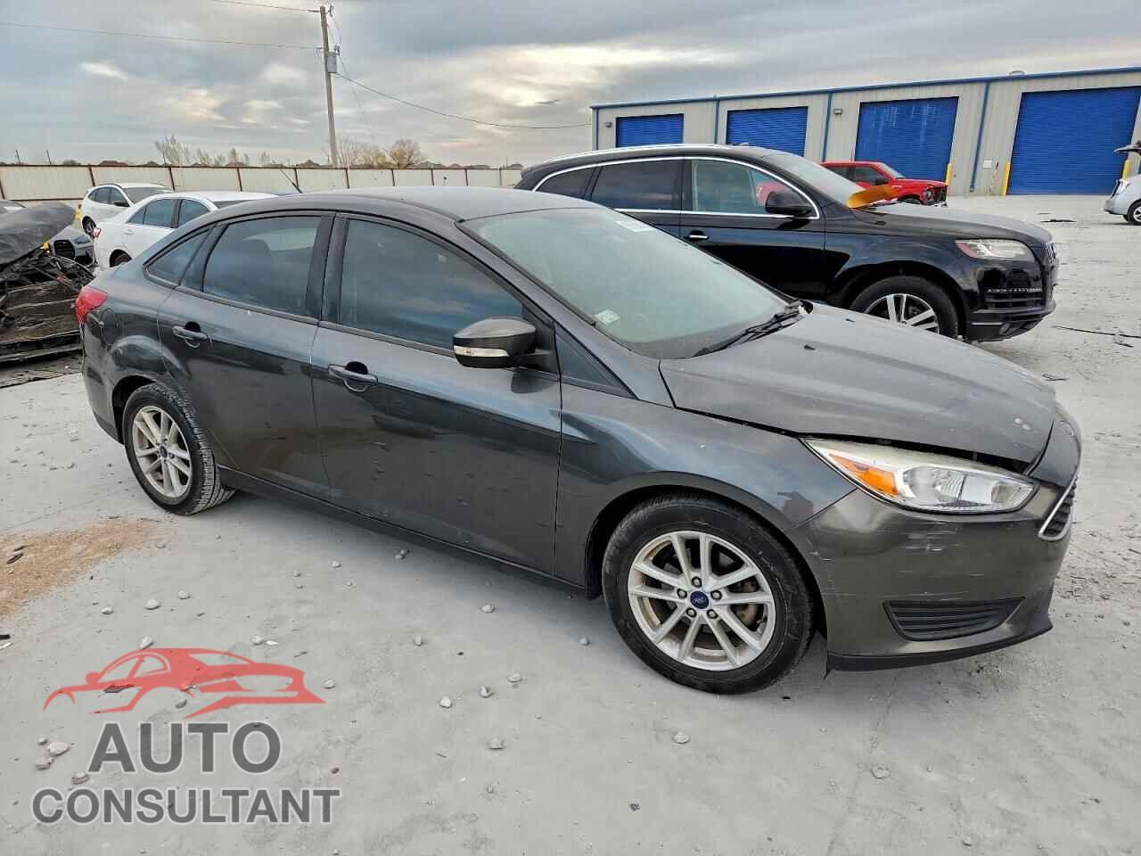 FORD FOCUS 2018 - 1FADP3FE8JL205458