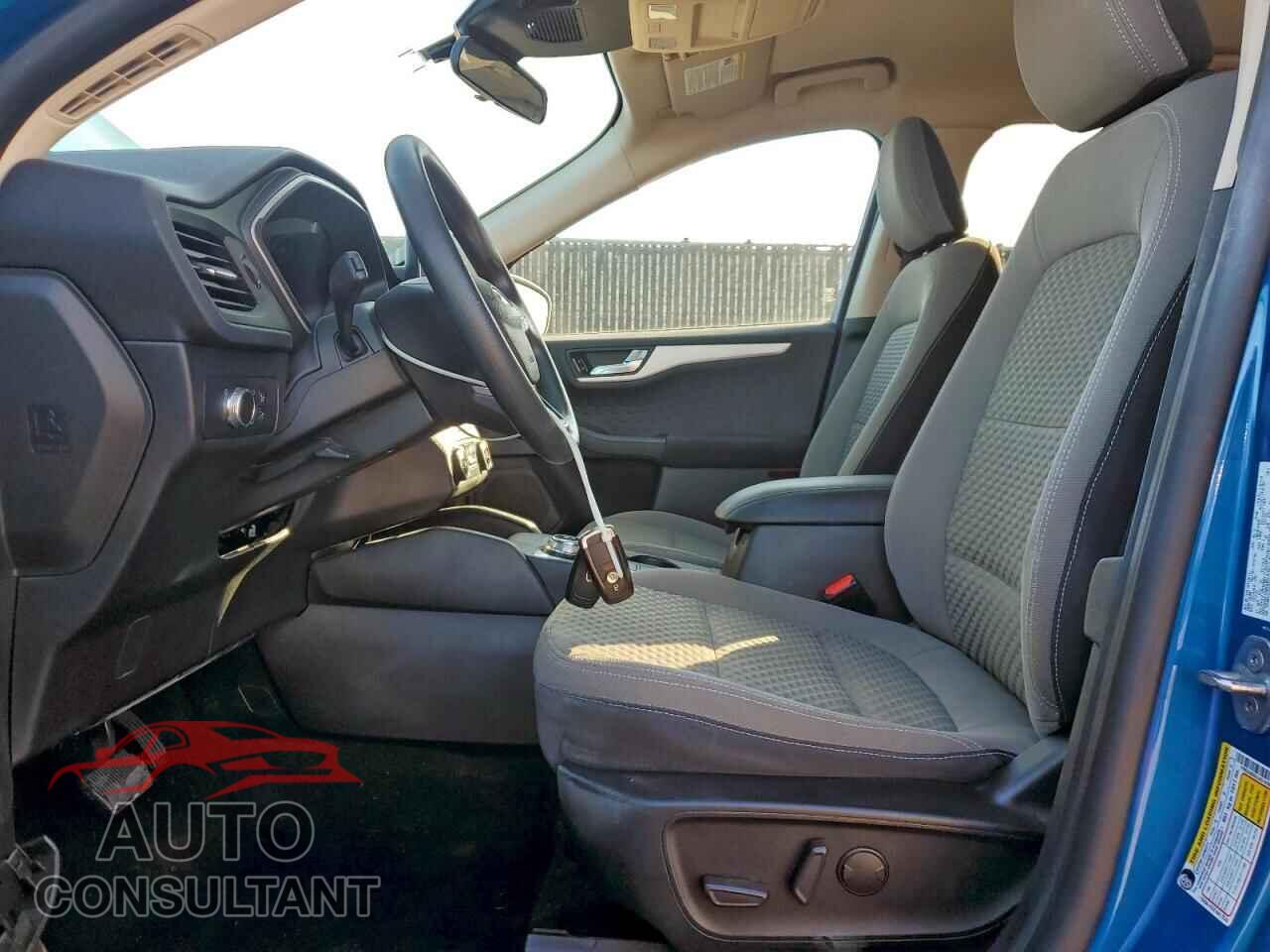 FORD ESCAPE 2020 - 1FMCU0G60LUA14498