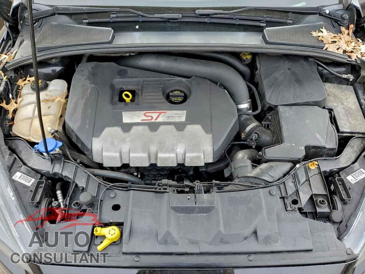 FORD FOCUS 2017 - 1FADP3L99HL338733