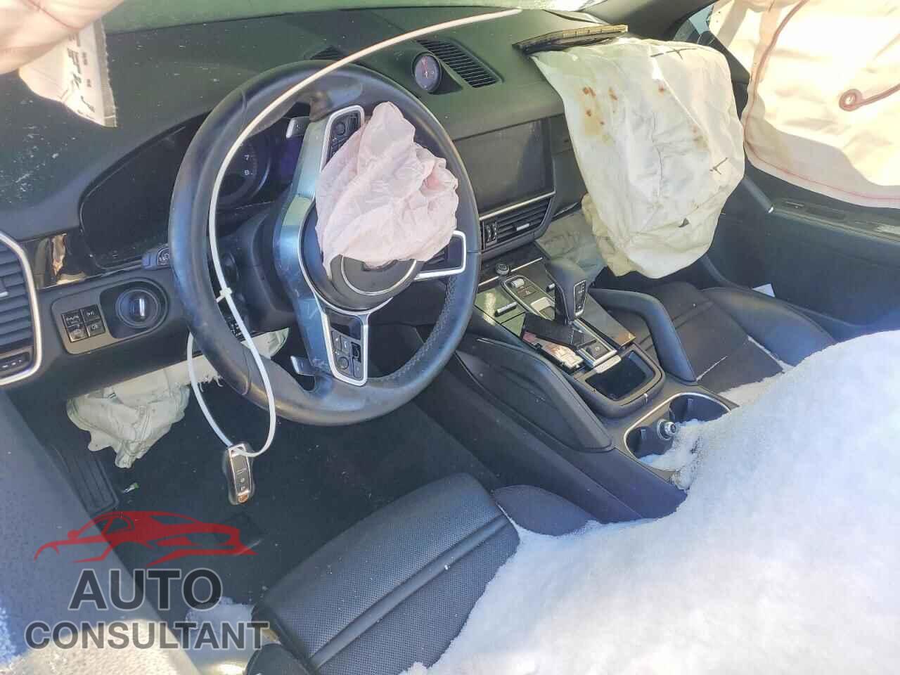 PORSCHE CAYENNE 2020 - WP1AA2AY6LDA02784