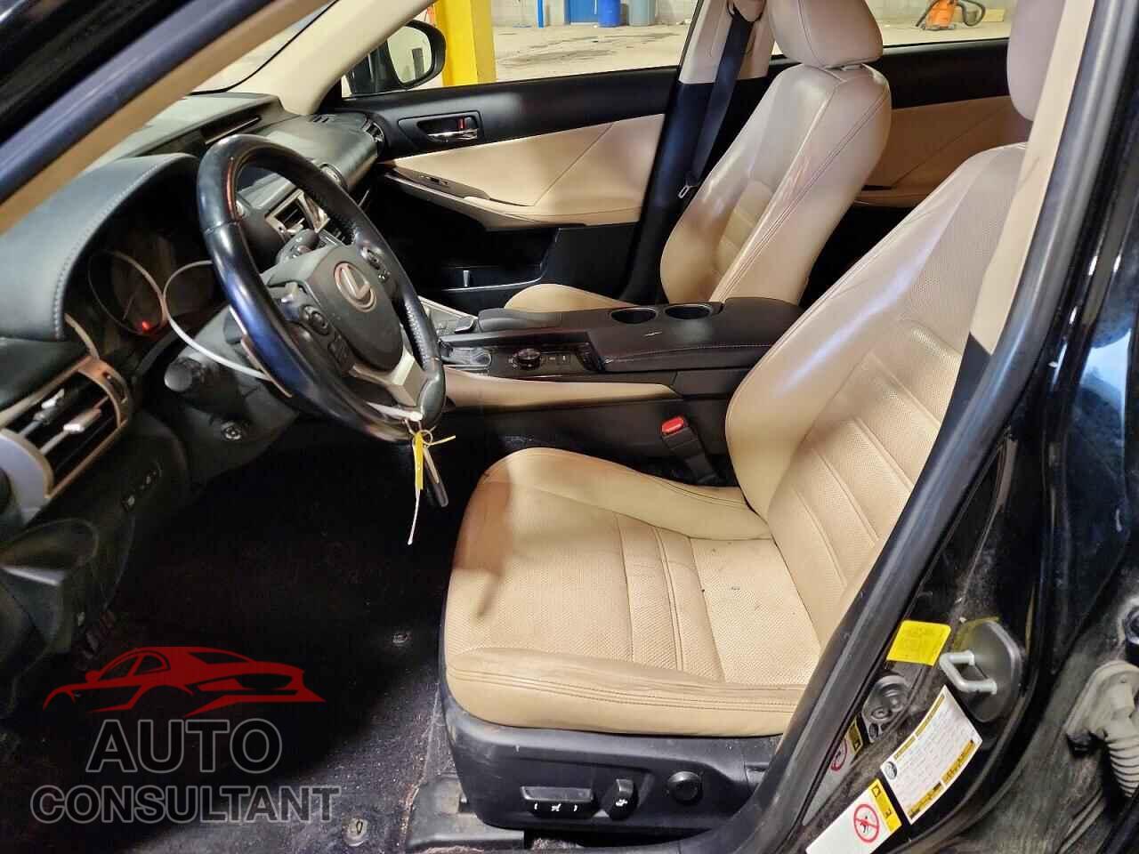 LEXUS IS 2014 - JTHCF1D2XE5006393