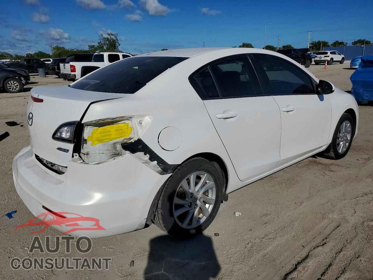 MAZDA 3 2012 - JM1BL1V79C1599202