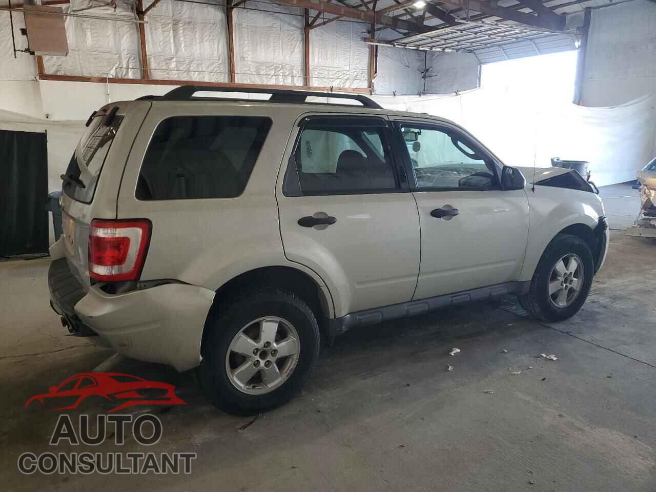 FORD ESCAPE 2009 - 1FMCU03G19KA61073