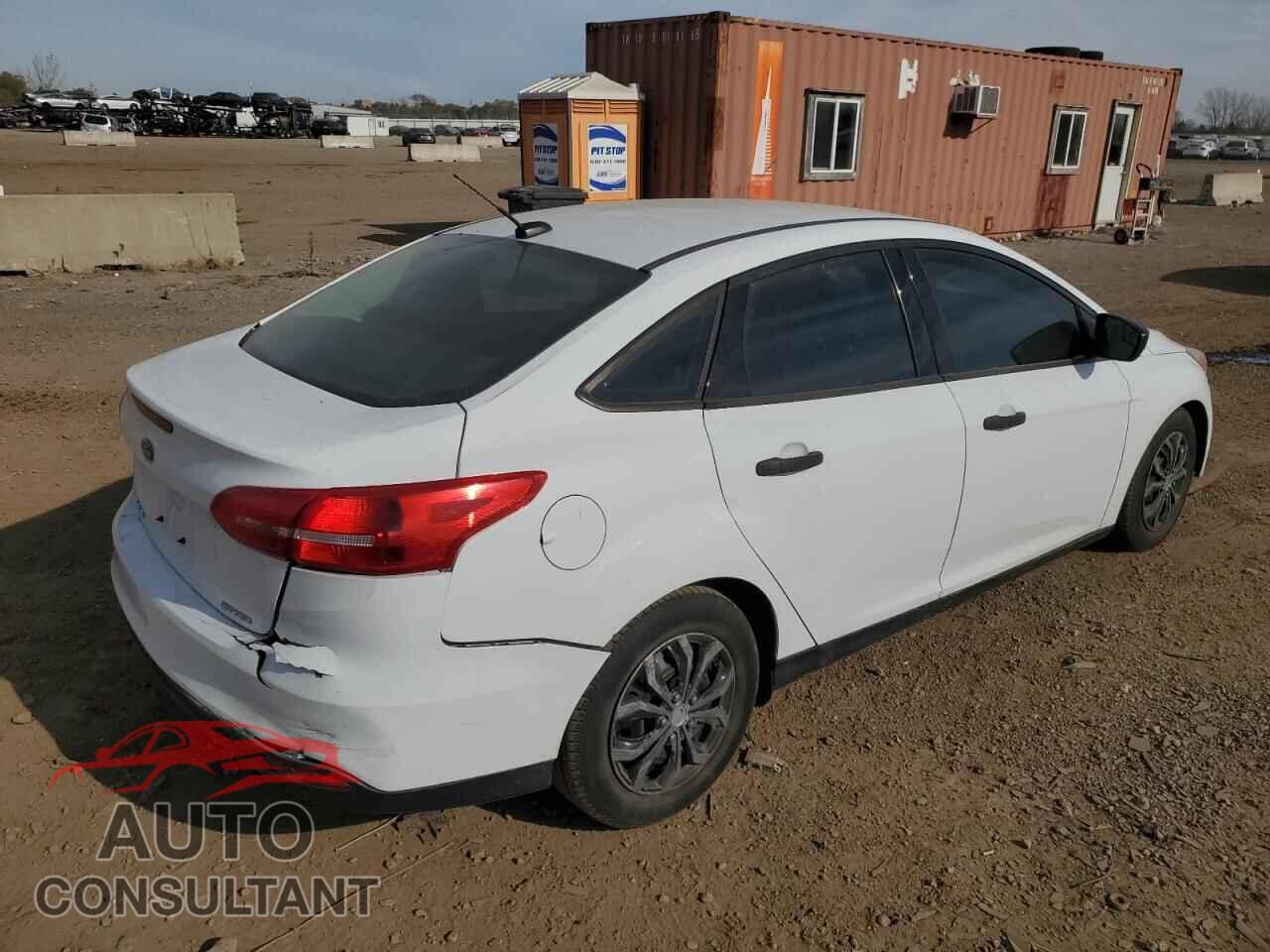 FORD FOCUS 2016 - 1FADP3E23GL264563