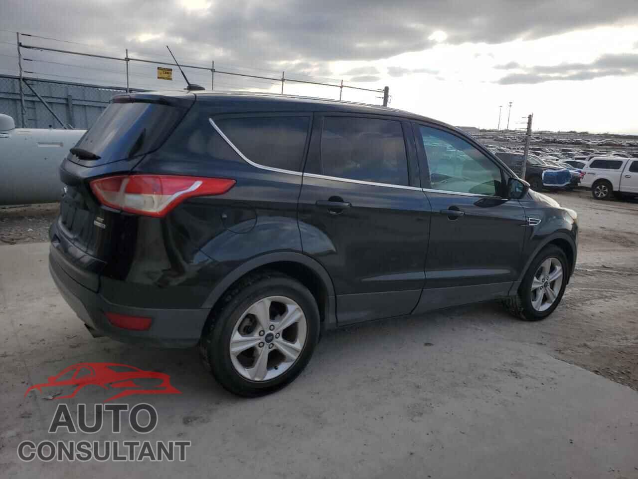 FORD ESCAPE 2015 - 1FMCU9GX7FUB97397